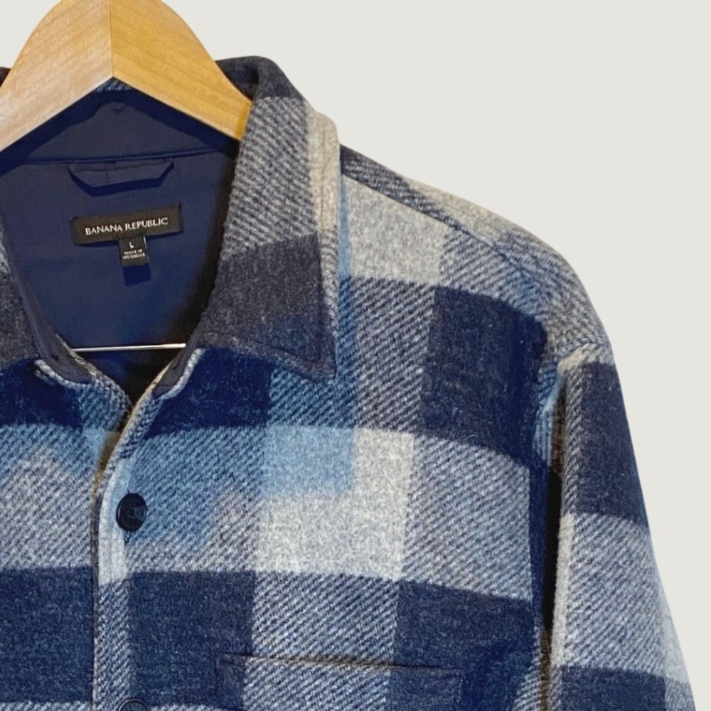 Banana Republic Shirt Jacket Mens L Blue Gray Excellent Buffalo Plaid Shacket